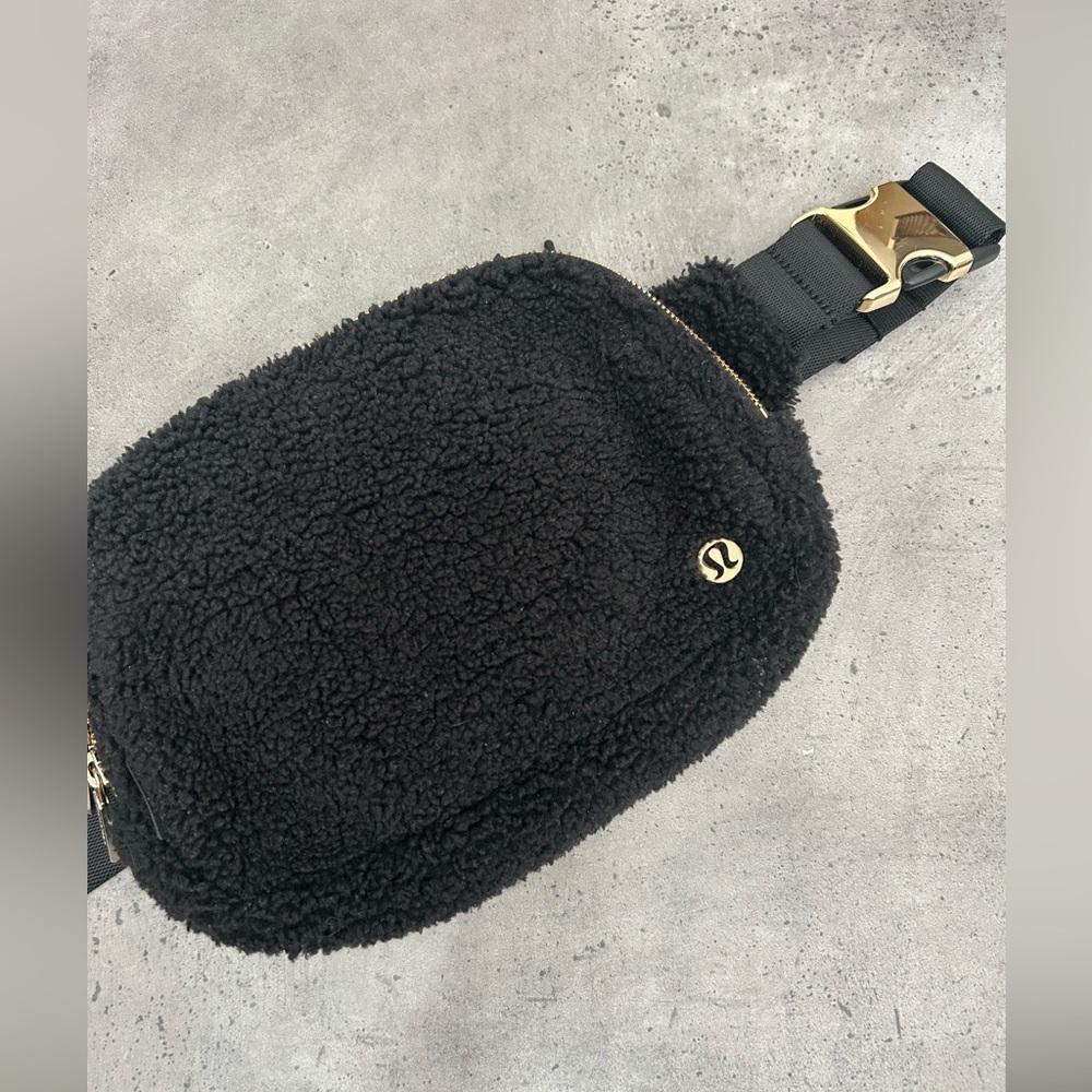 lululemon athletica Black Crossbody Bag
